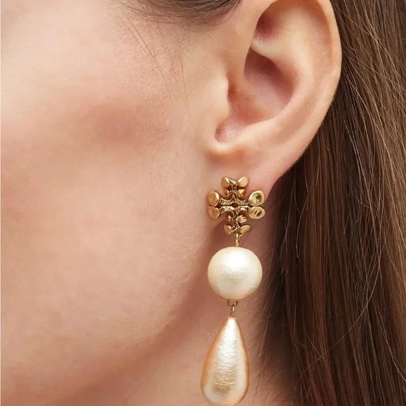 Tory Burch Brutalist Double-Drop Earrings - Antique Light Brass - Picture 3 of 6